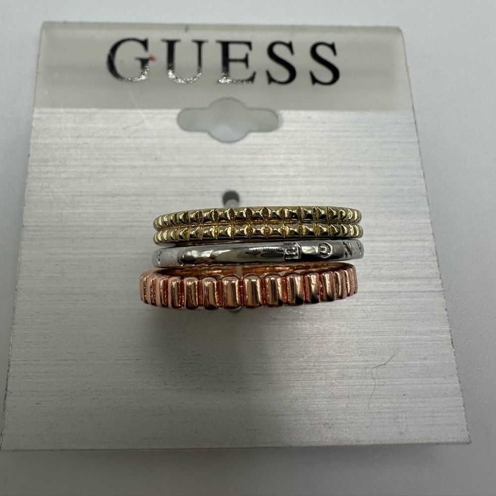 Guess set of Stackable Rings - Picture 4 of 5